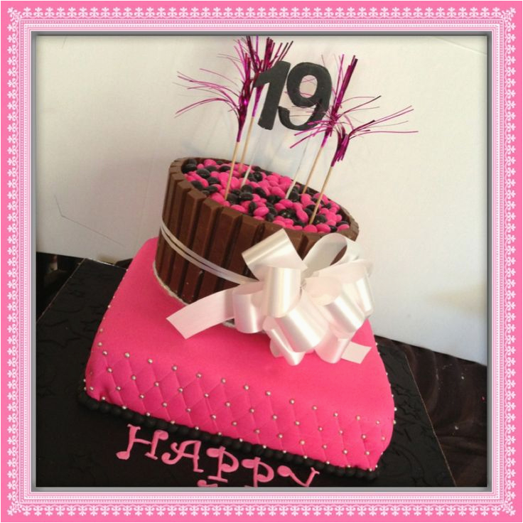 19th Birthday Decorations Fun 19th Birthday Cake Kit Kit Cake Fancy Treats