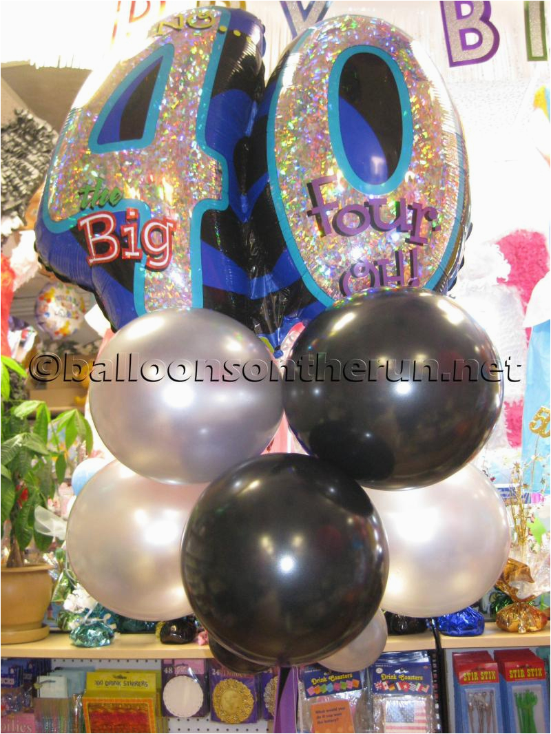 balloons on the run party decorations r 39 us balloon bouquets