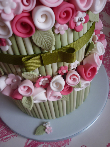 bouquet 80th birthday cake isabelle bambridge flickr