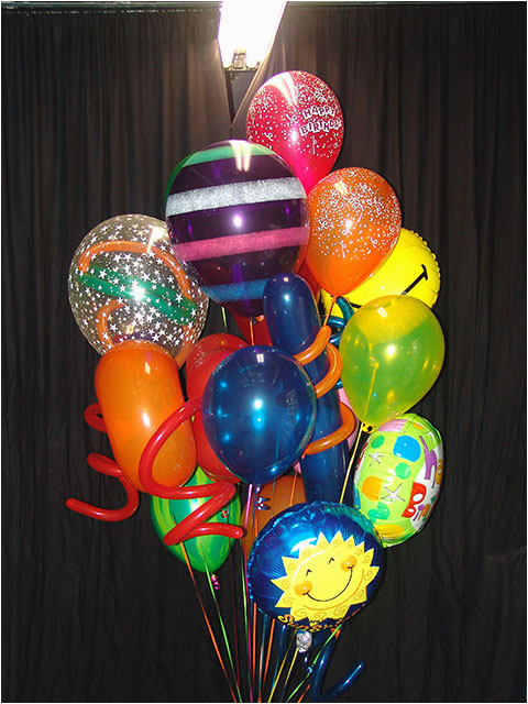 balloon bouquet party favors ideas