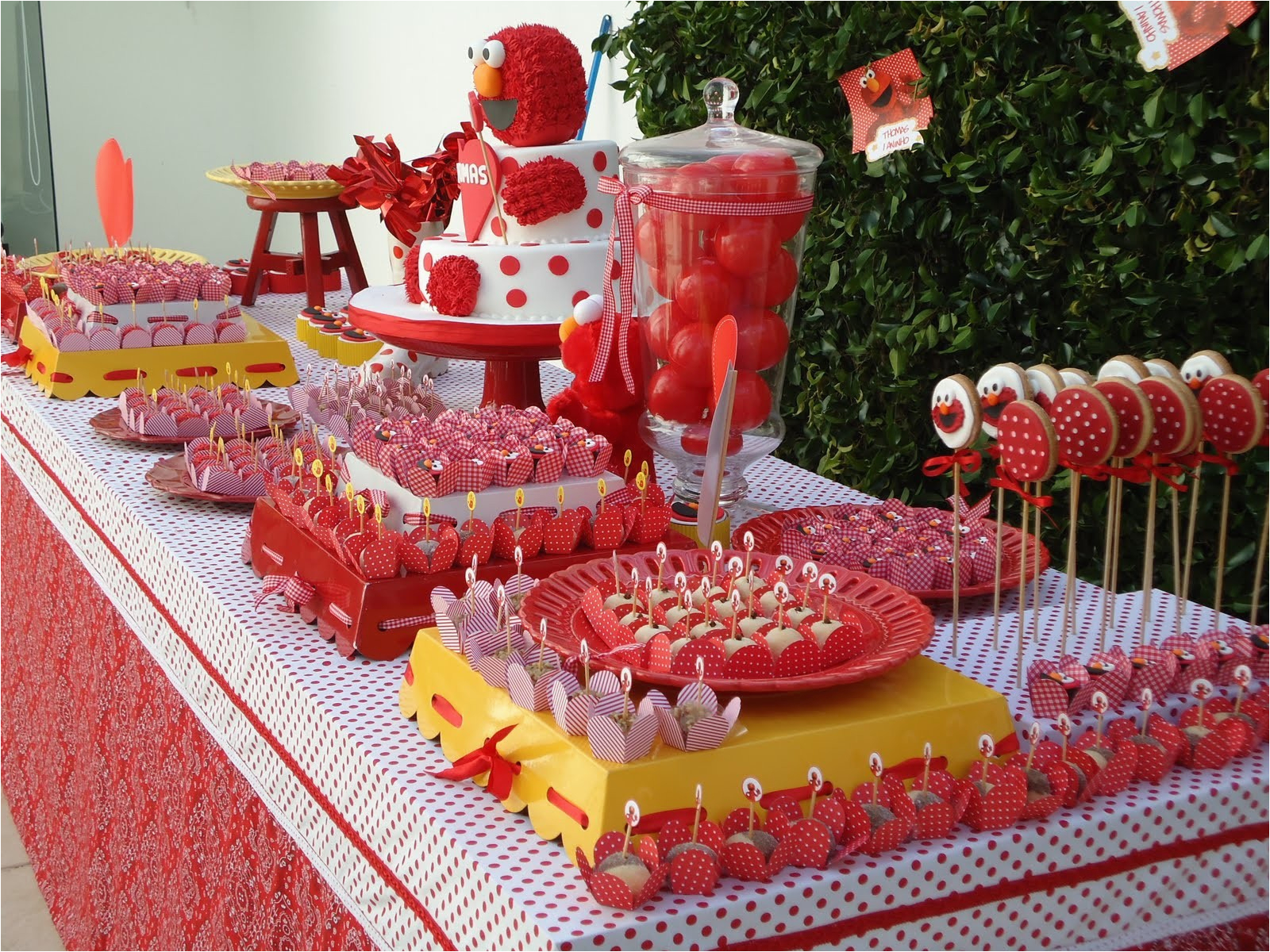 birthday-table-decorations-for-adults-birthdaybuzz