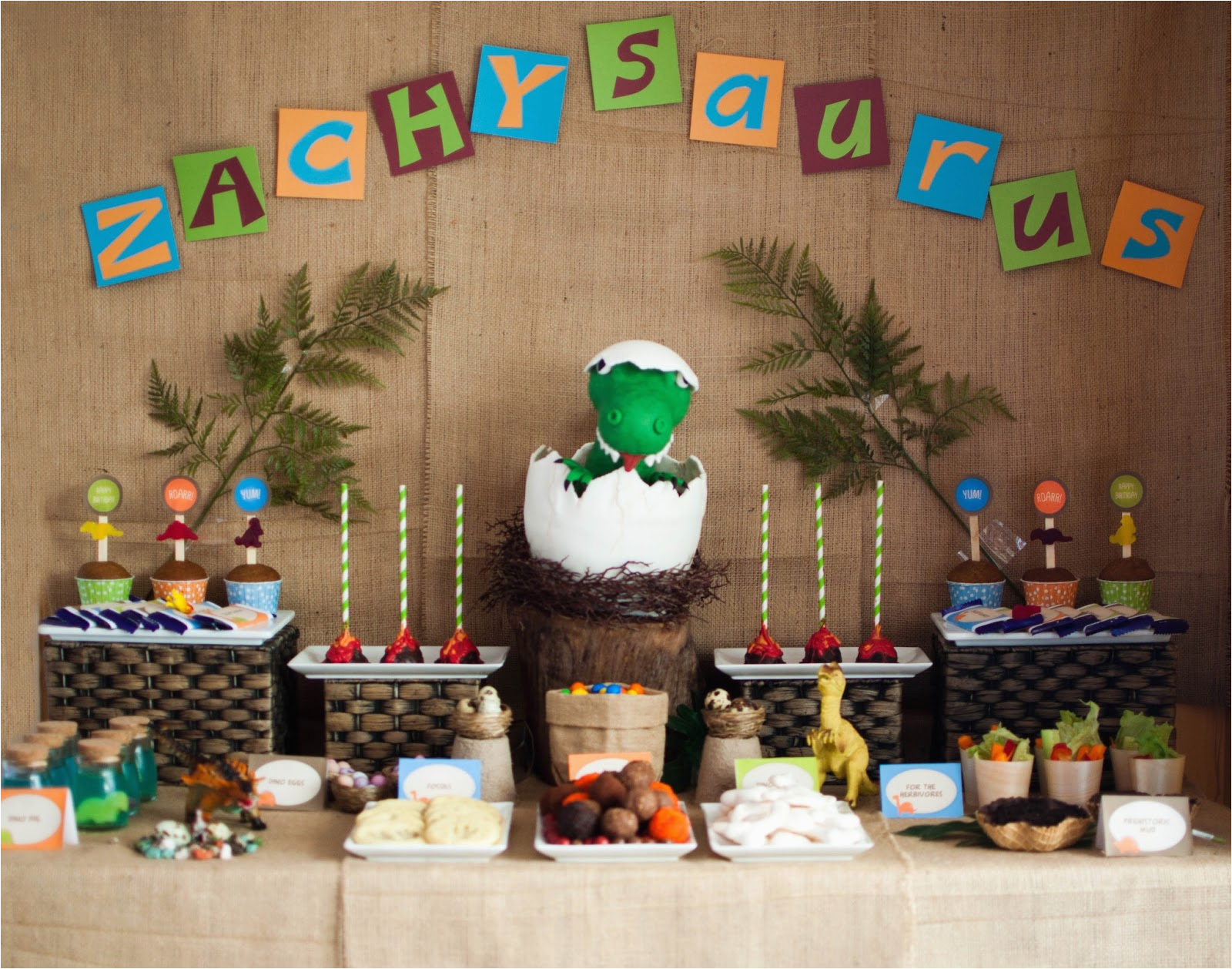 a super cute dinosaur themed birthday