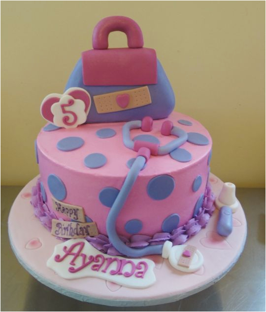 148468 doc mcstuffins inspired birthday cake