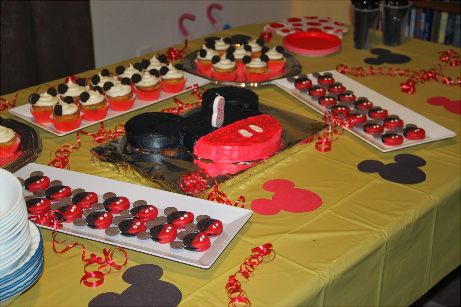 mickey mouse birthday party