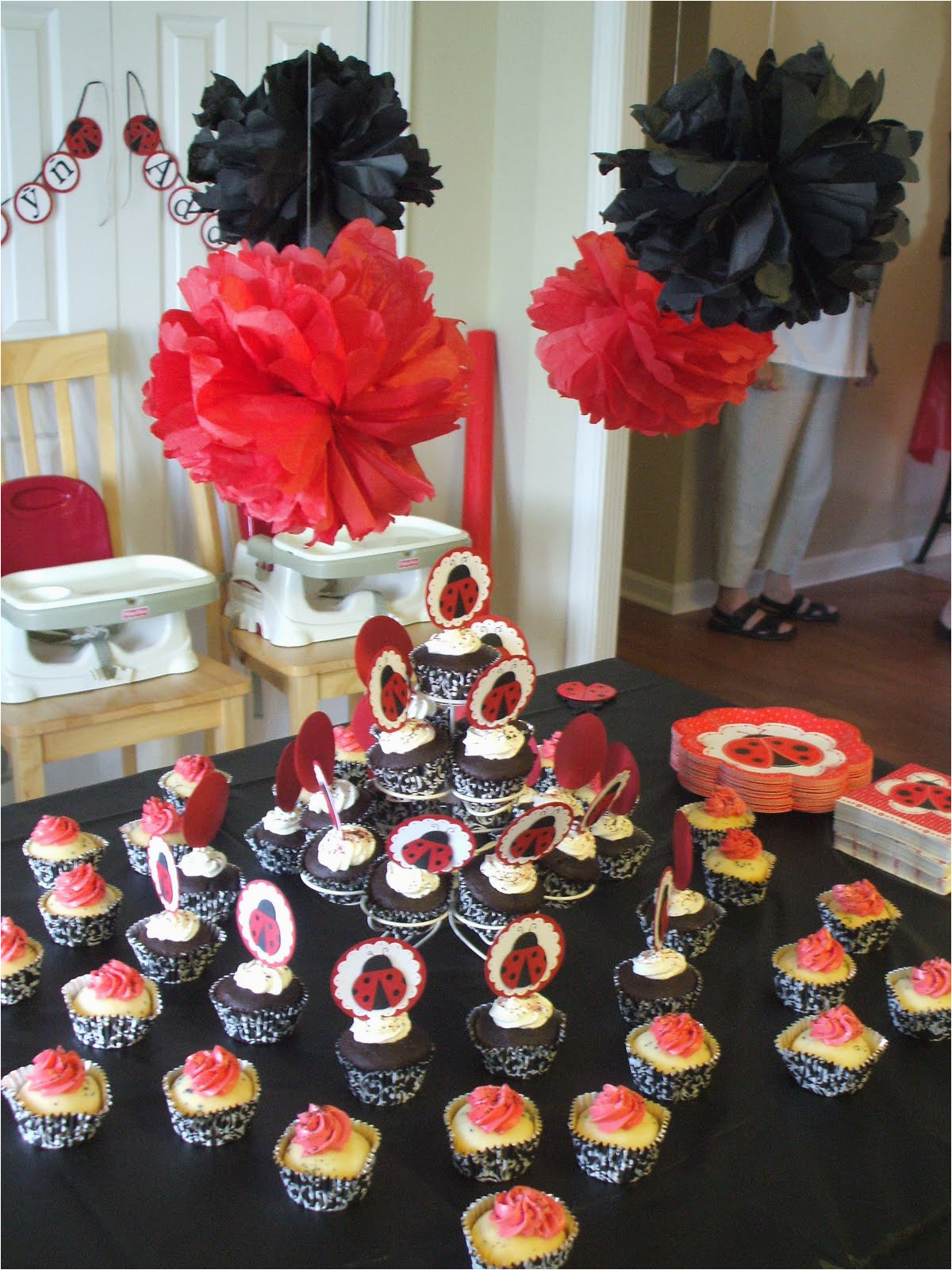Ladybug Decorations for 1st Birthday Party Expressions by Devin Weekend Recap Lady Bug First