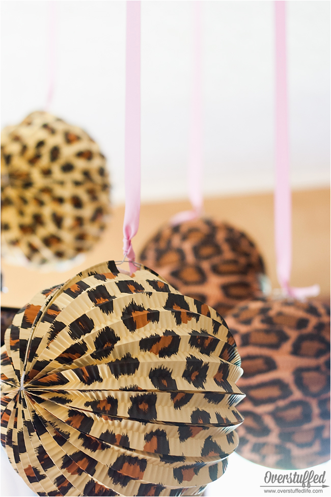 super simple cheetah birthday party