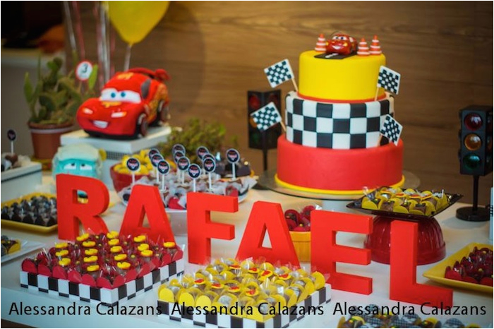 lightning mcqueen cars themed birthday party