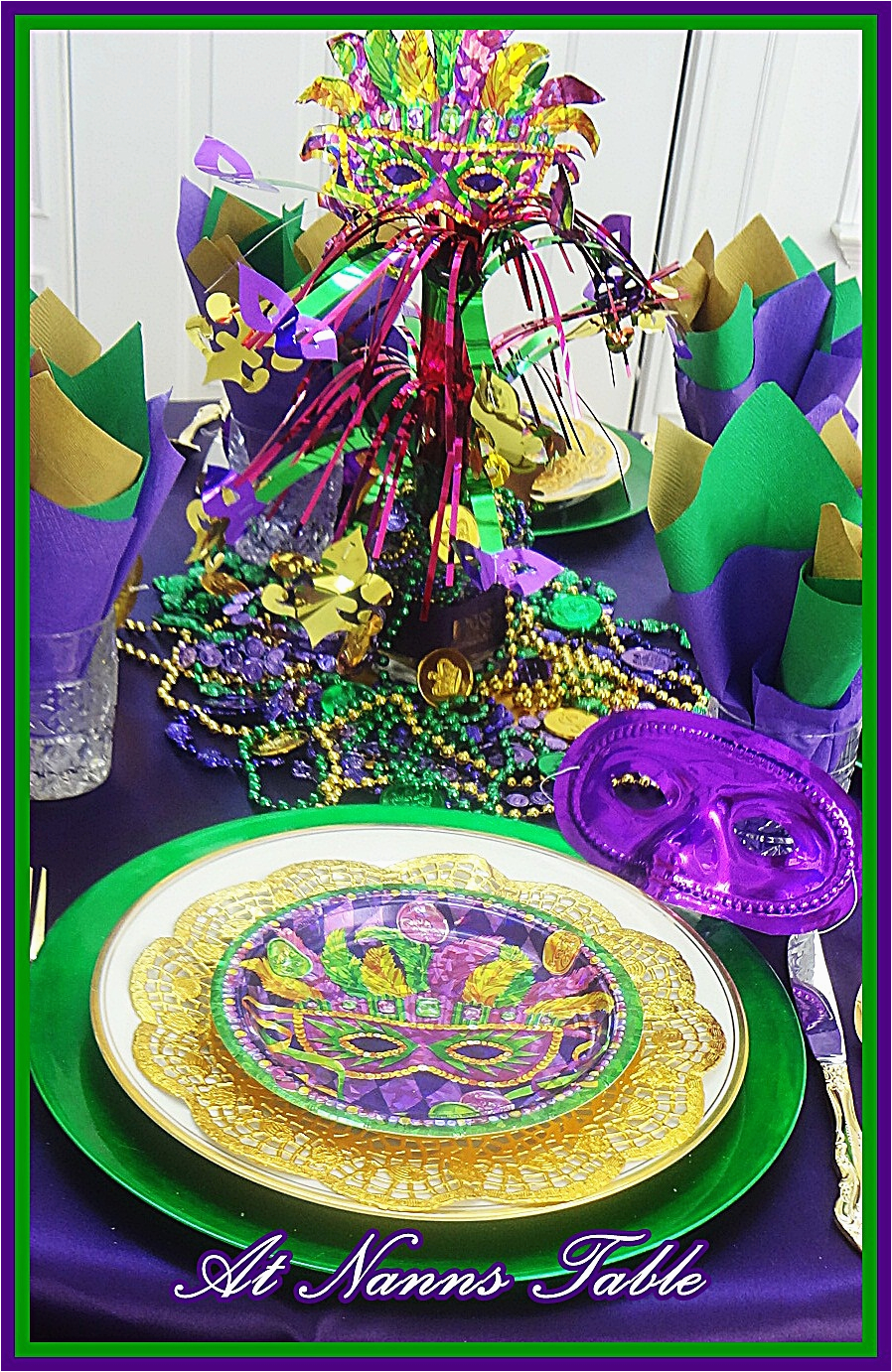 Mardi Gras Birthday Decorations Nanns Table My Mardi Gras ...