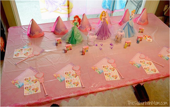 Princess Birthday Party Table Decorations A Dream Come True Disney Princess Party thesuburbanmom