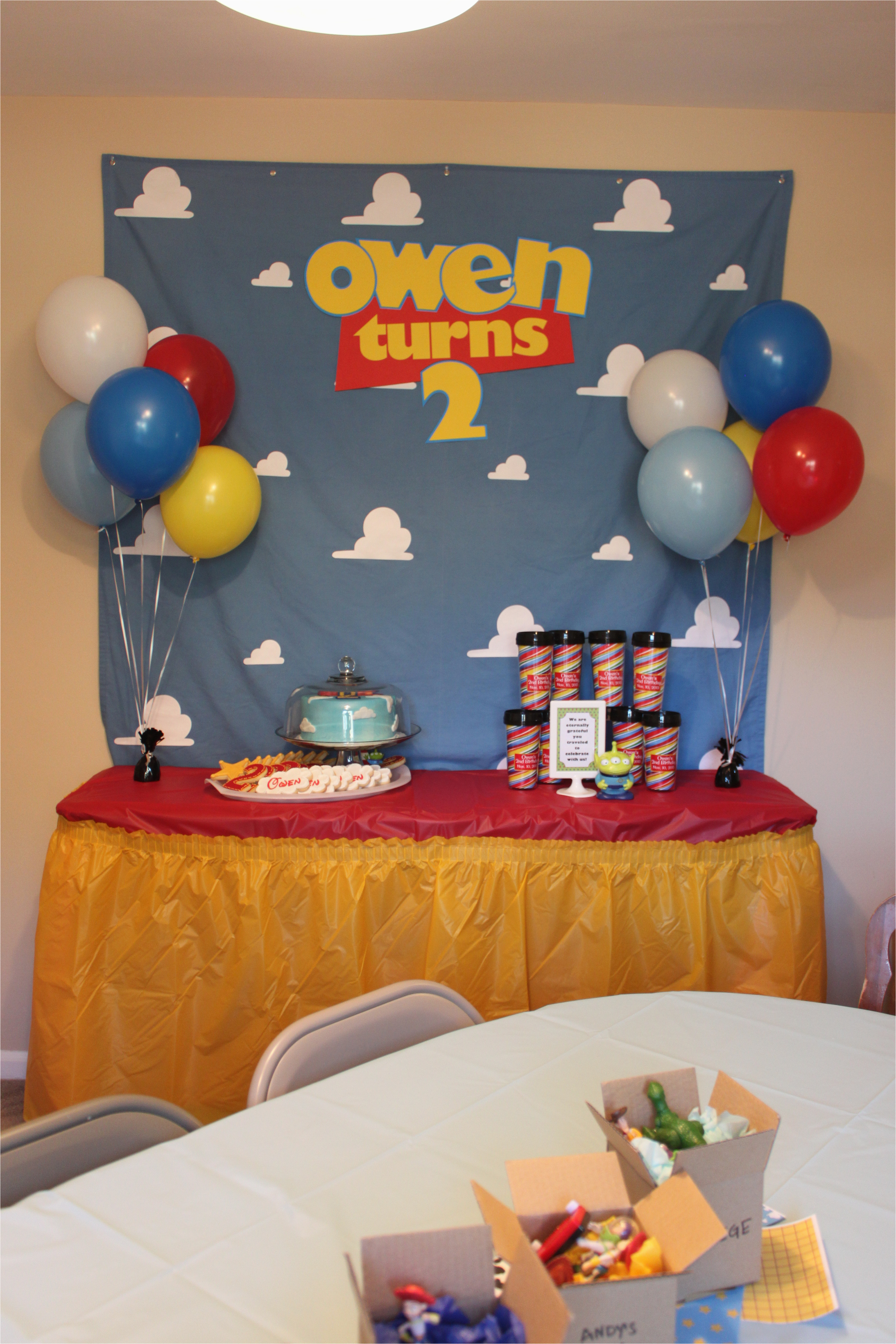 toy story birthday party the decorations