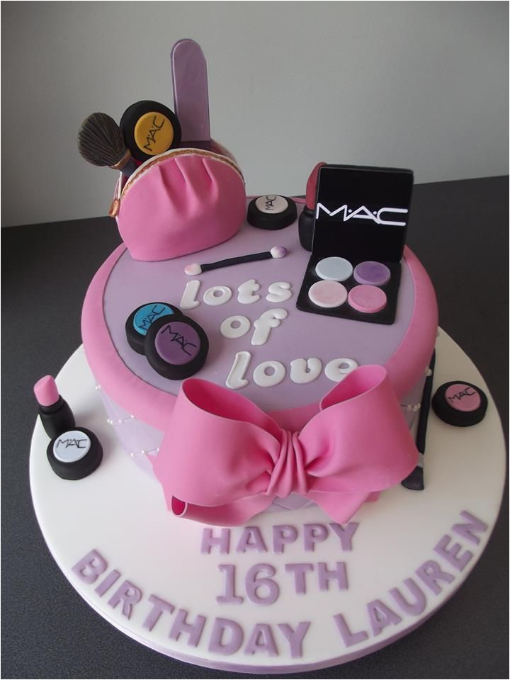 Cake for 16th Birthday Girl | BirthdayBuzz