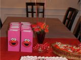 Elmo Decorations for 2nd Birthday Party Desperate Craftwives Elmo Birthday Party