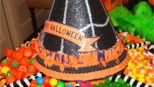 Halloween Birthday Ideas for Him Awesome Halloween Party Idea Pop A Witches Hat On Your