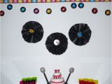 Karaoke Birthday Party Decorations 1000 Images About Karaoke Party On Pinterest Microphone