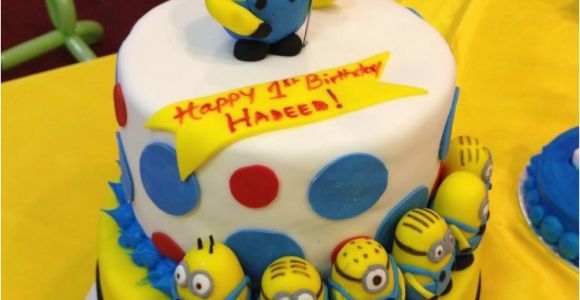 Minion Birthday Cake Decorations Minions Birthday Cake Birthday Cake Cake Ideas by